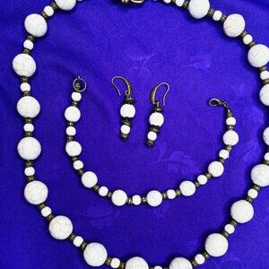 White Howlite Jewelry Set Contemporary NWT